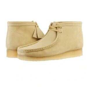 Clarks Wallabee Boots  Size 8- Color Maple Suede - NEW without Box